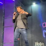 Palestrante de inteligencia artificial em ação